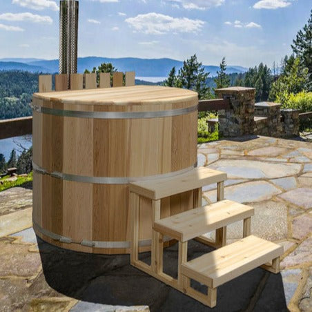 Outdoor Original Cedar Hot Tub
