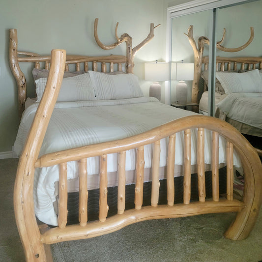 Custom Log Bedroom Furniture