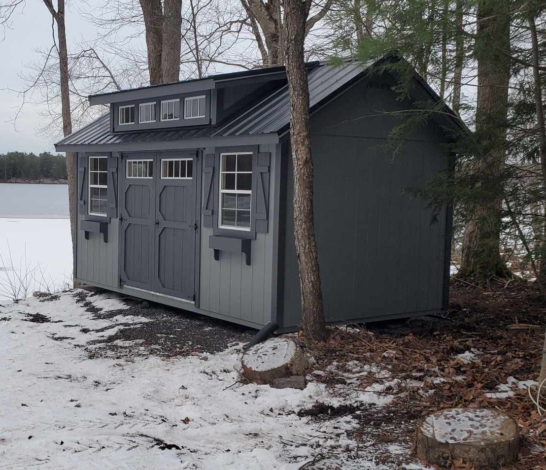 shed or bunkie for cottage