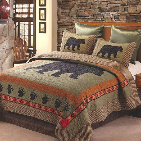 Bear and Paw Quilt