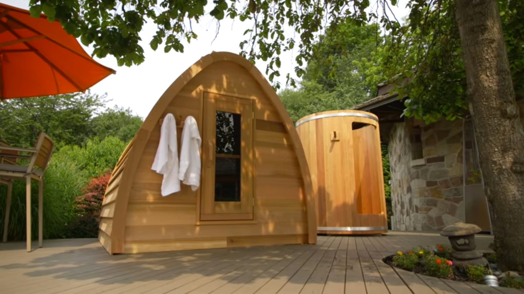 Min Pod Cedar Sauna made in Canada