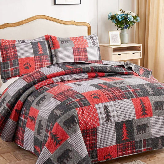 Stoneham Quilt Red and Black with Bear Trees