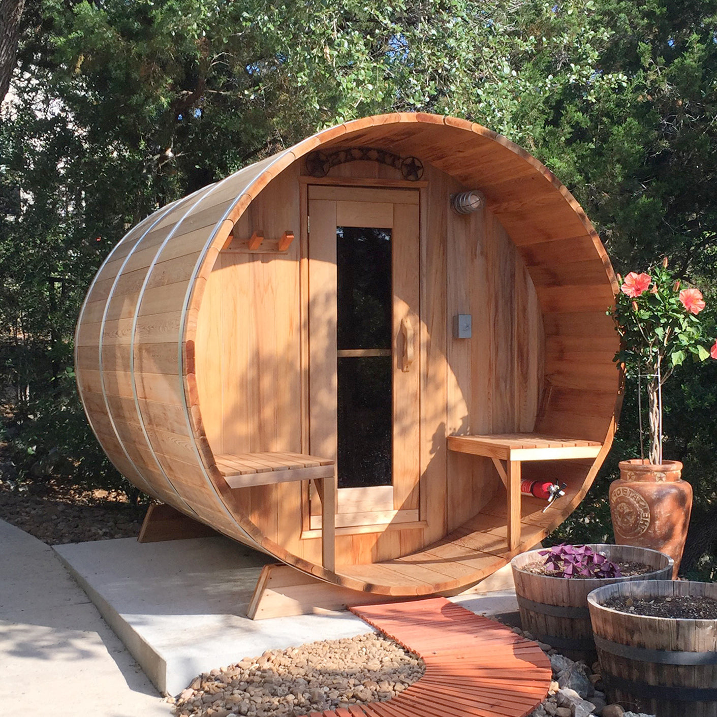 The Northlake Barrel Sauna 6' Dia x 7' Long