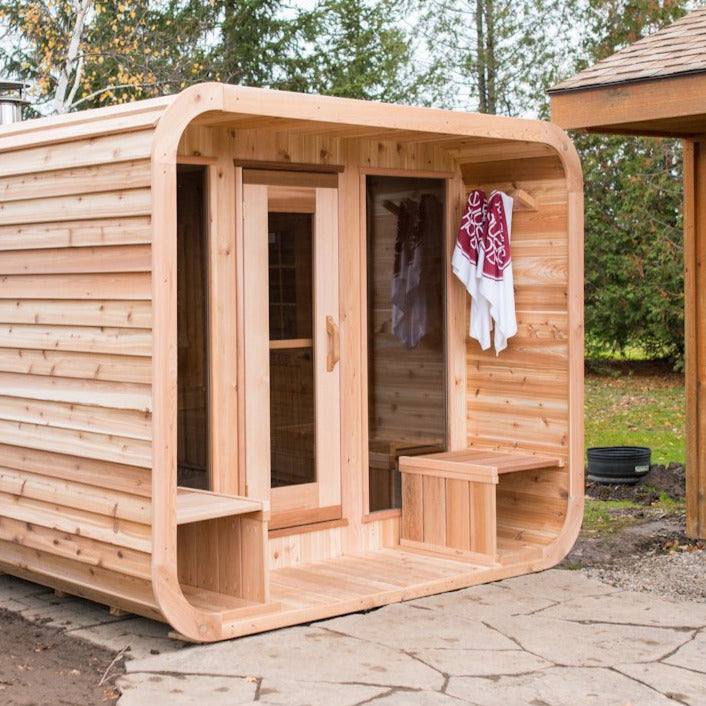Optional porch for Cedar luna sauna